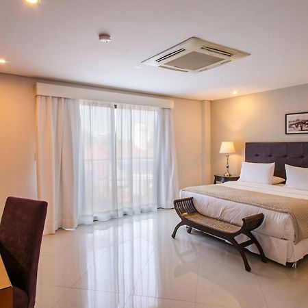 Las Lomas Casa Hotel Asuncion Luaran gambar