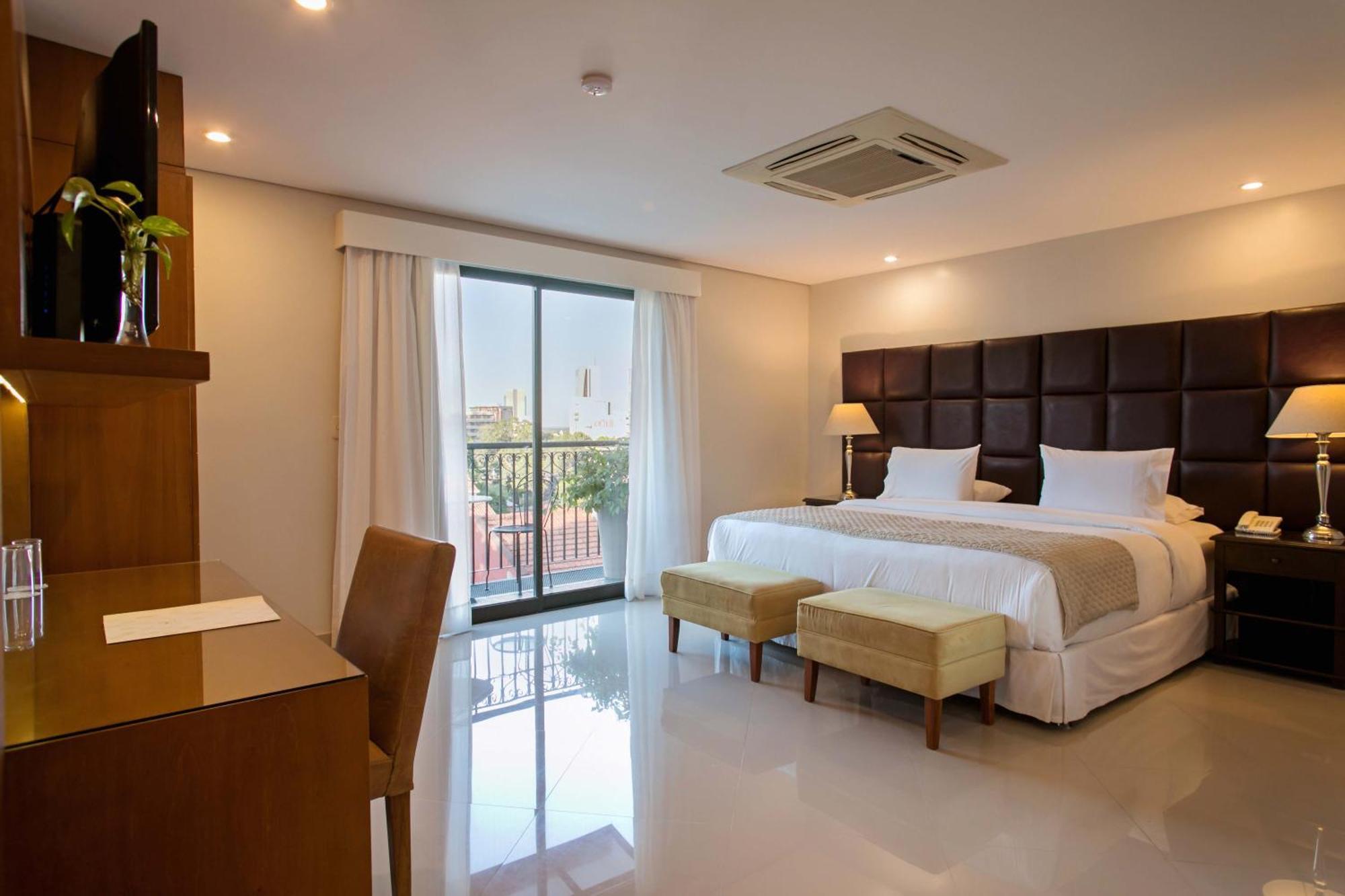 Las Lomas Casa Hotel Asuncion Luaran gambar